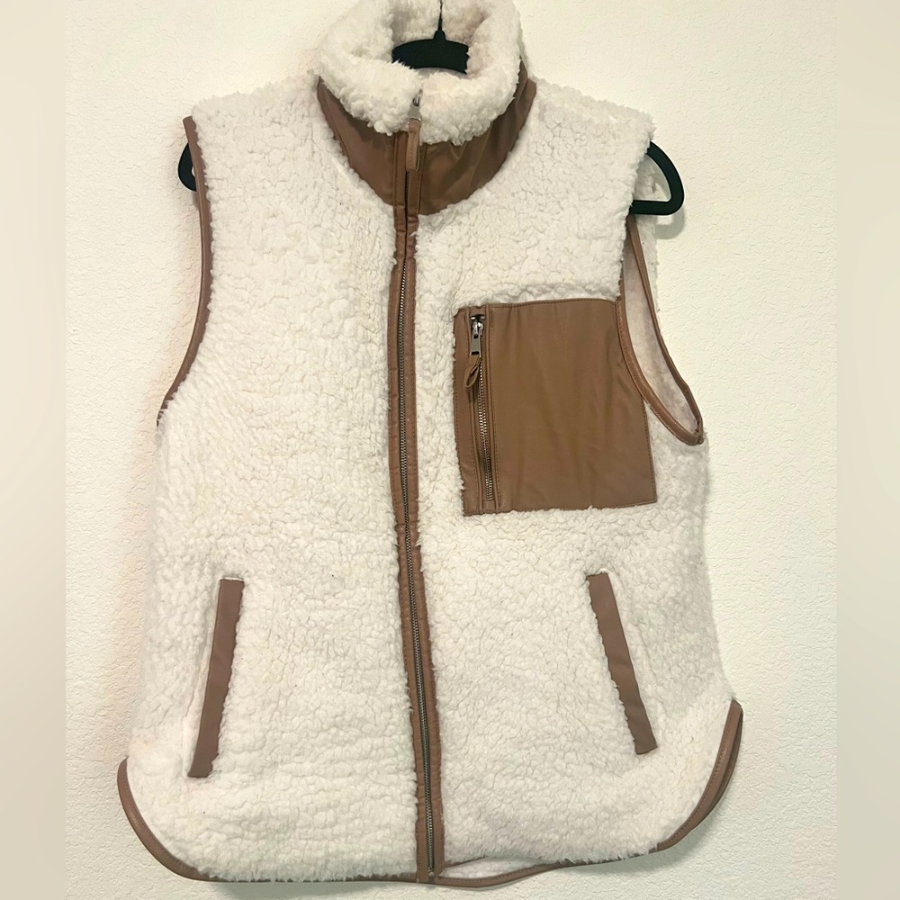 Soft A & F Vest